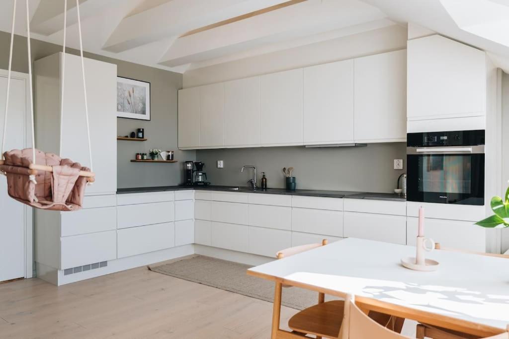 Apartament Beautiful Penthouse With An Ocean View In Bergen Zewnętrze zdjęcie